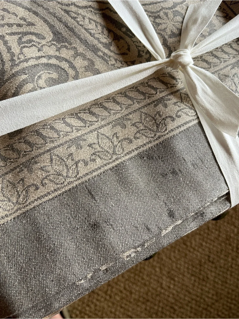 Williams-Sonoma Siena Jacquard Tablecloth Gray 108x70 - NEW but has marks on hem